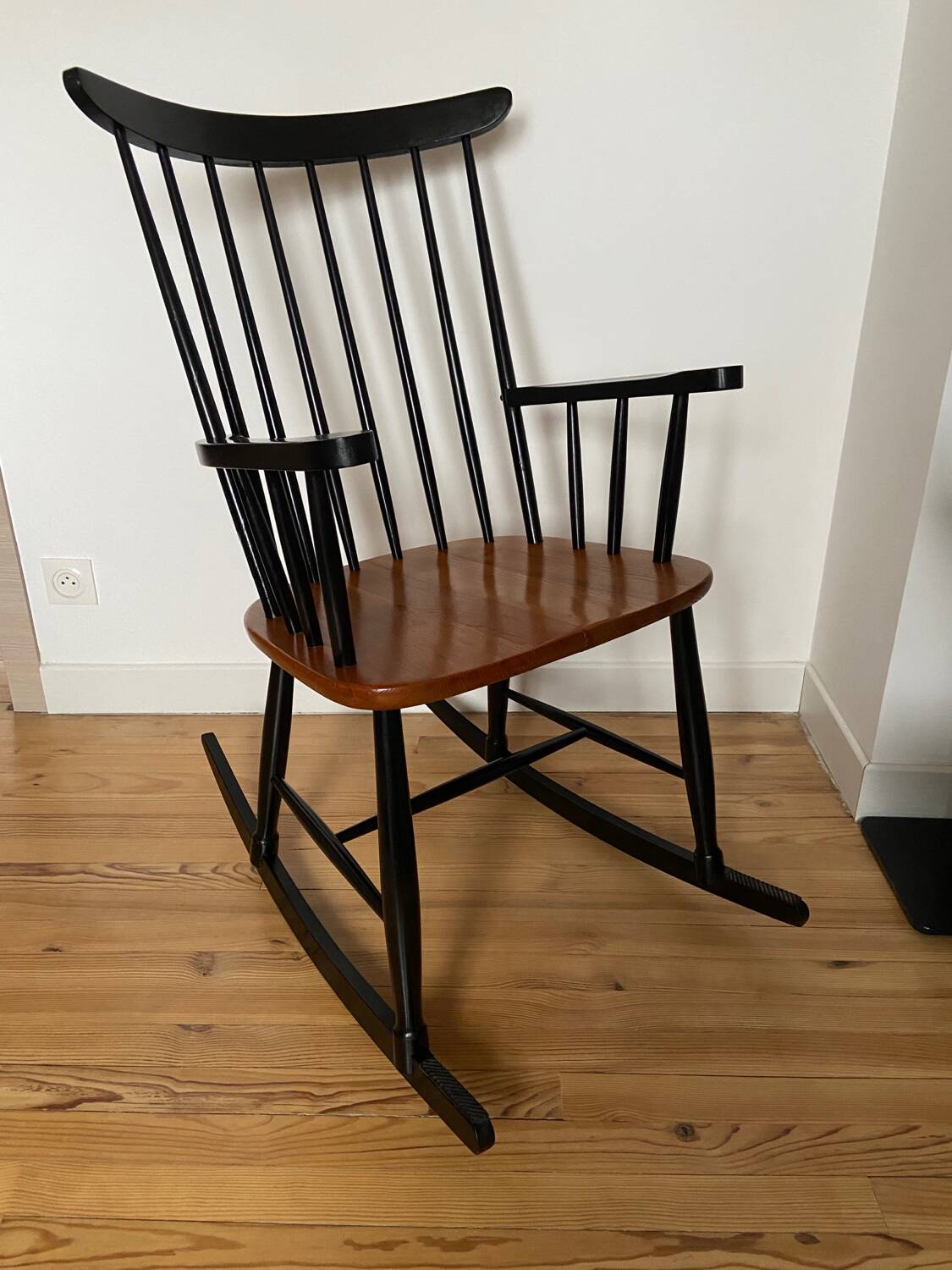 Vintage Scandinavian design rocking chair