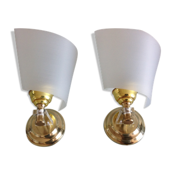 Paire d'appliques en laiton et perspex blanc vintage années 50-60