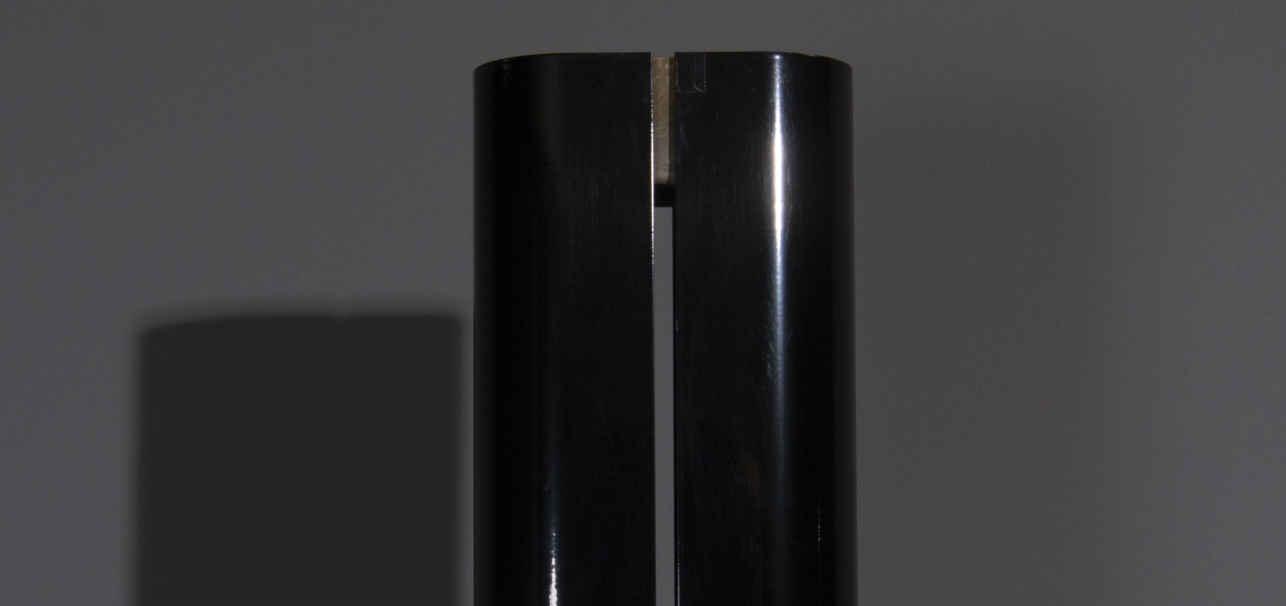 Gianfranco Frattini floor lamp model Megaron Terra for Artemide