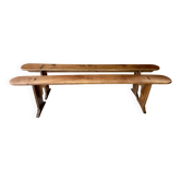 Paire de bancs de ferme en bois