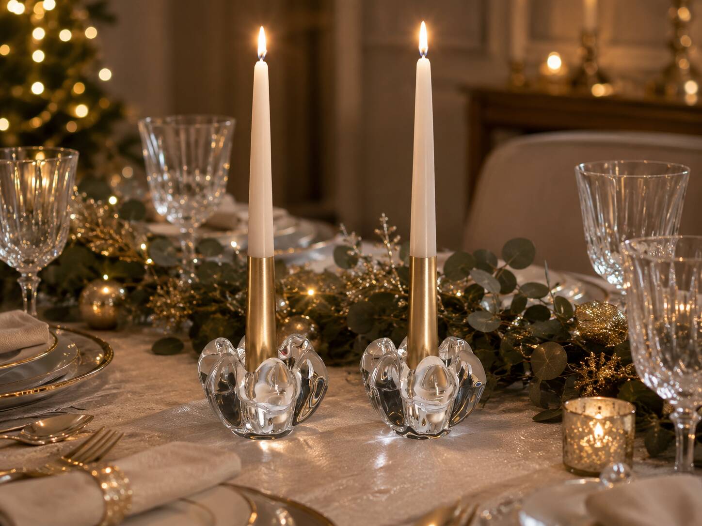 Pair of candlesticks in crystal from Vannes-le-Châtel