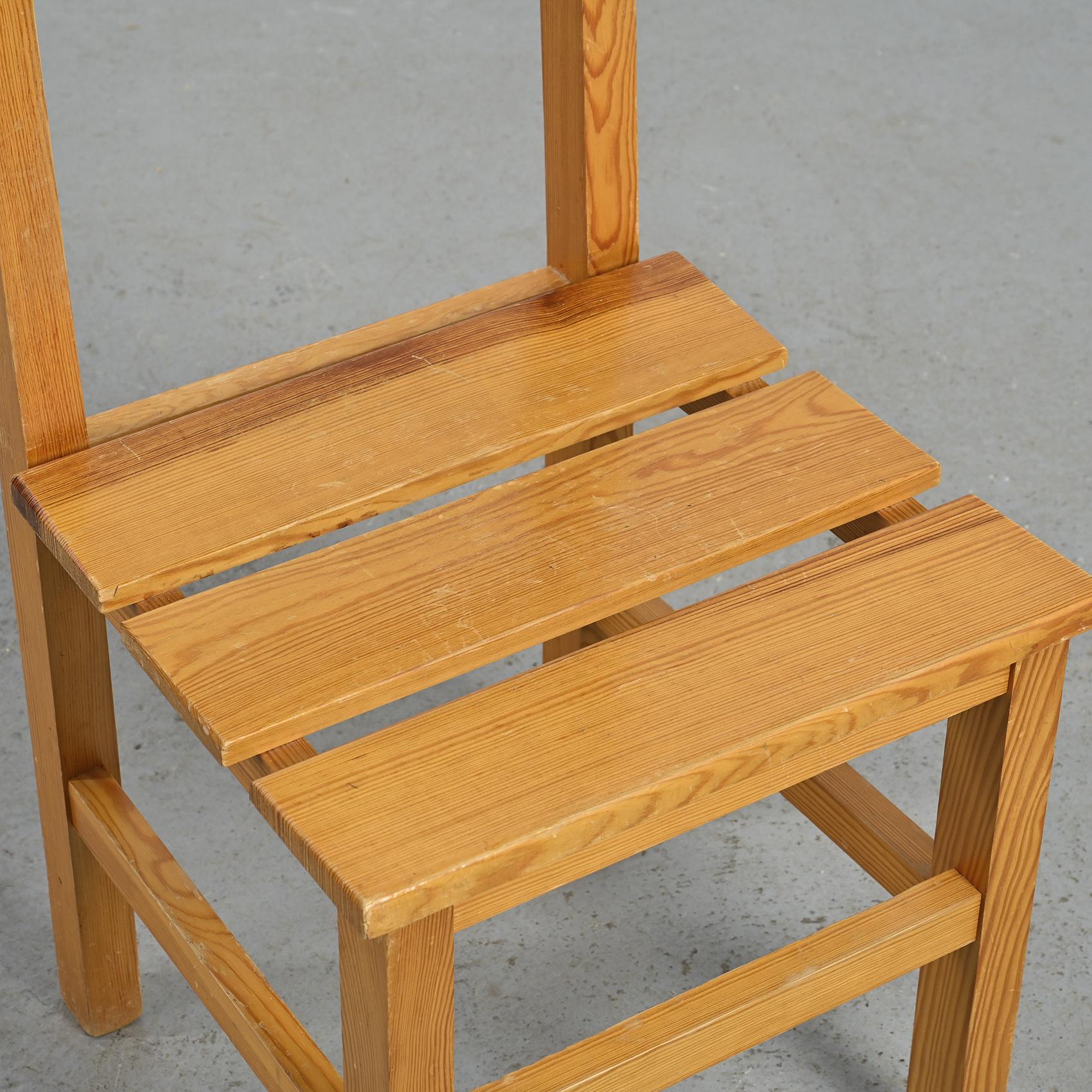 Set of six chairs Maison Regain, circa 1970