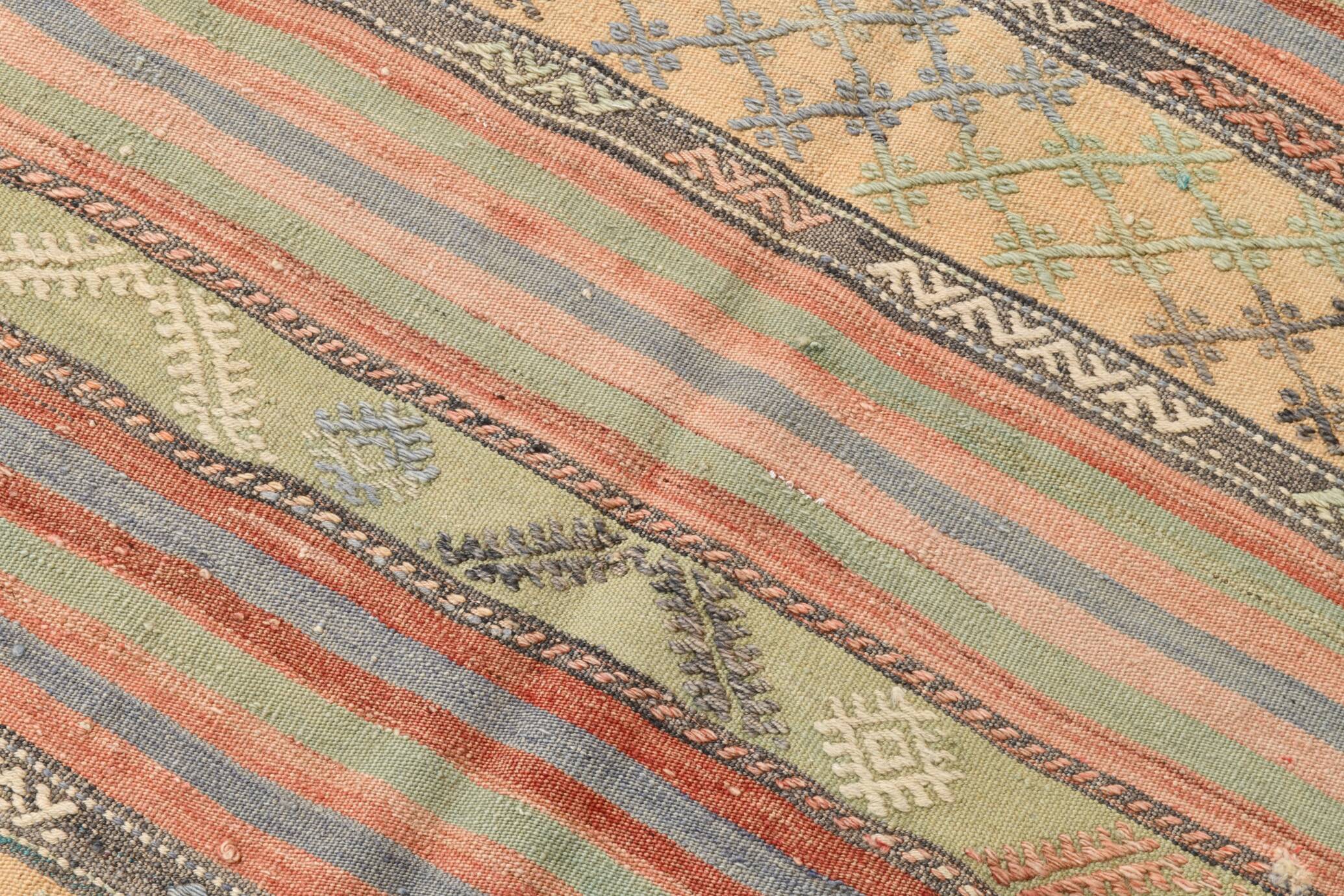Tapis Kilim en laine tissé main, tons terreux doux, 6 x 11 cm, 169 x 321 cm