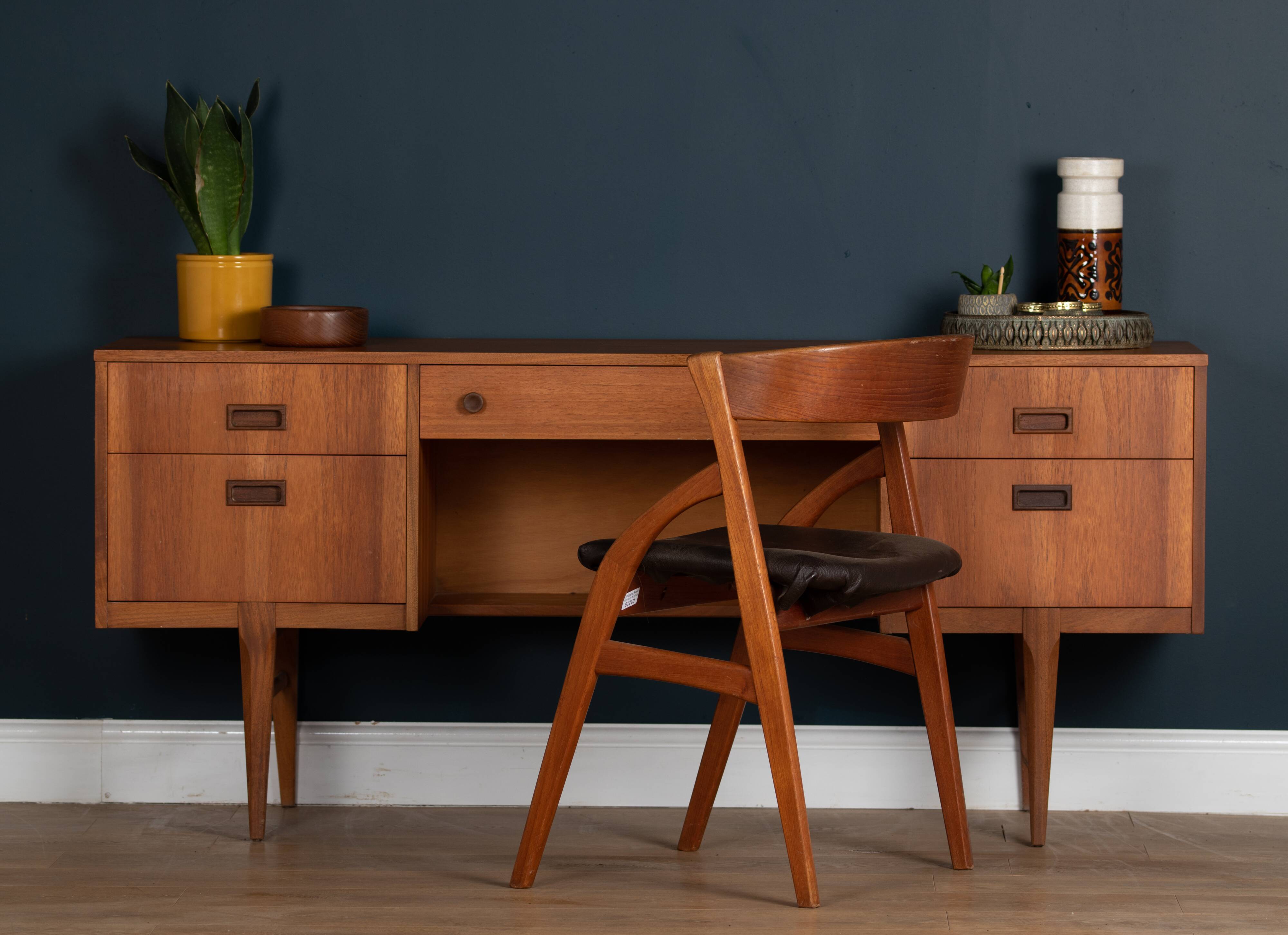 Nathan dressing table 1960