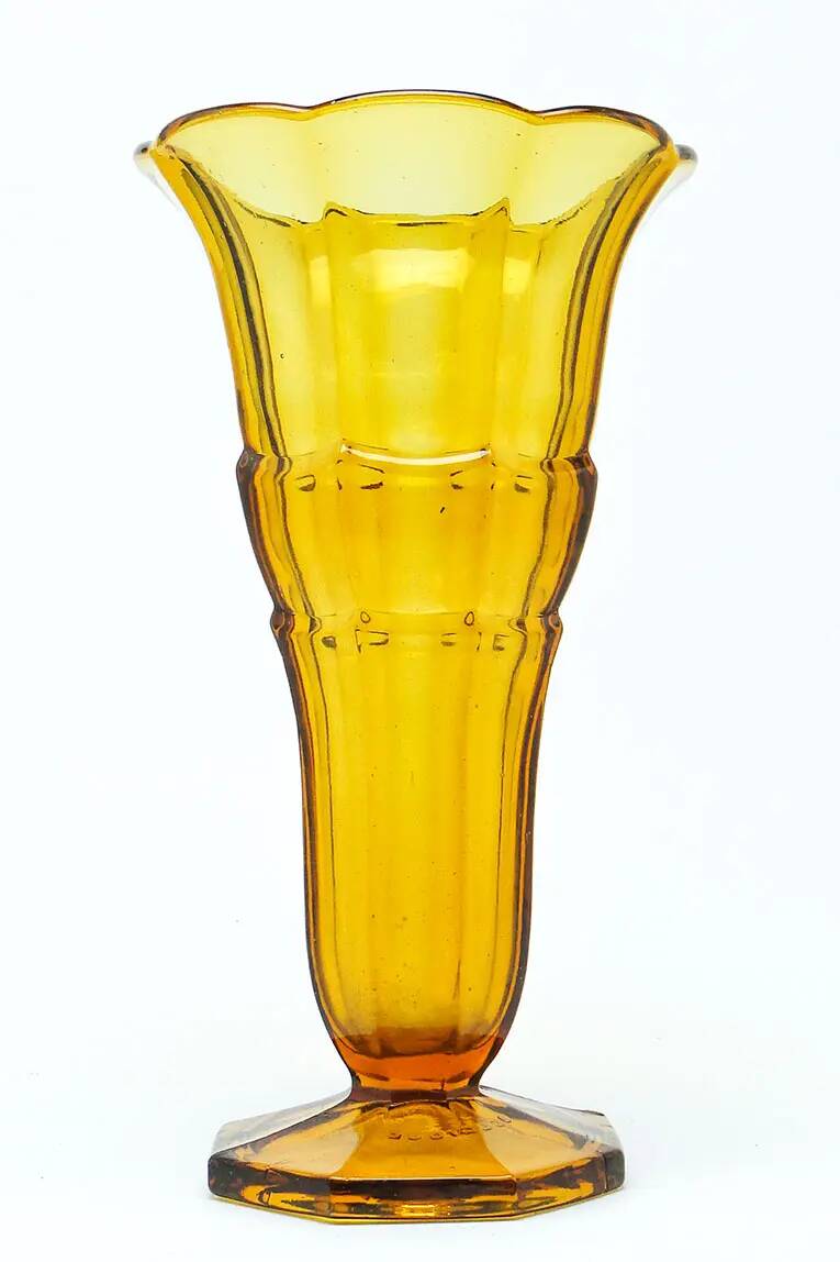 Art Deco vase, honey glass, Val Saint Lambert, Belgium, 1960s
