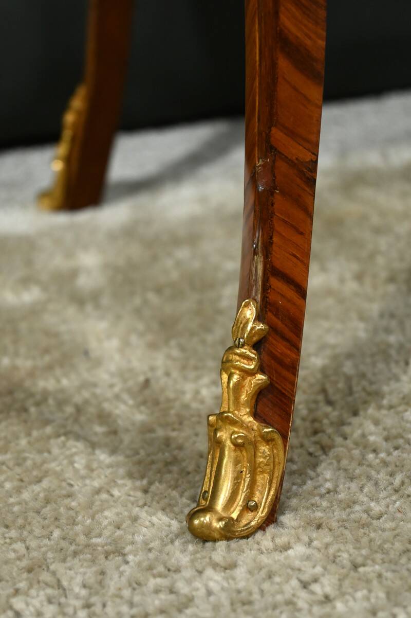 Bedside table in rosewood and palisander, Louis XV style – Late 19th century