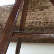 Large round pine three-legged table – cricket table, Ø 110 cm