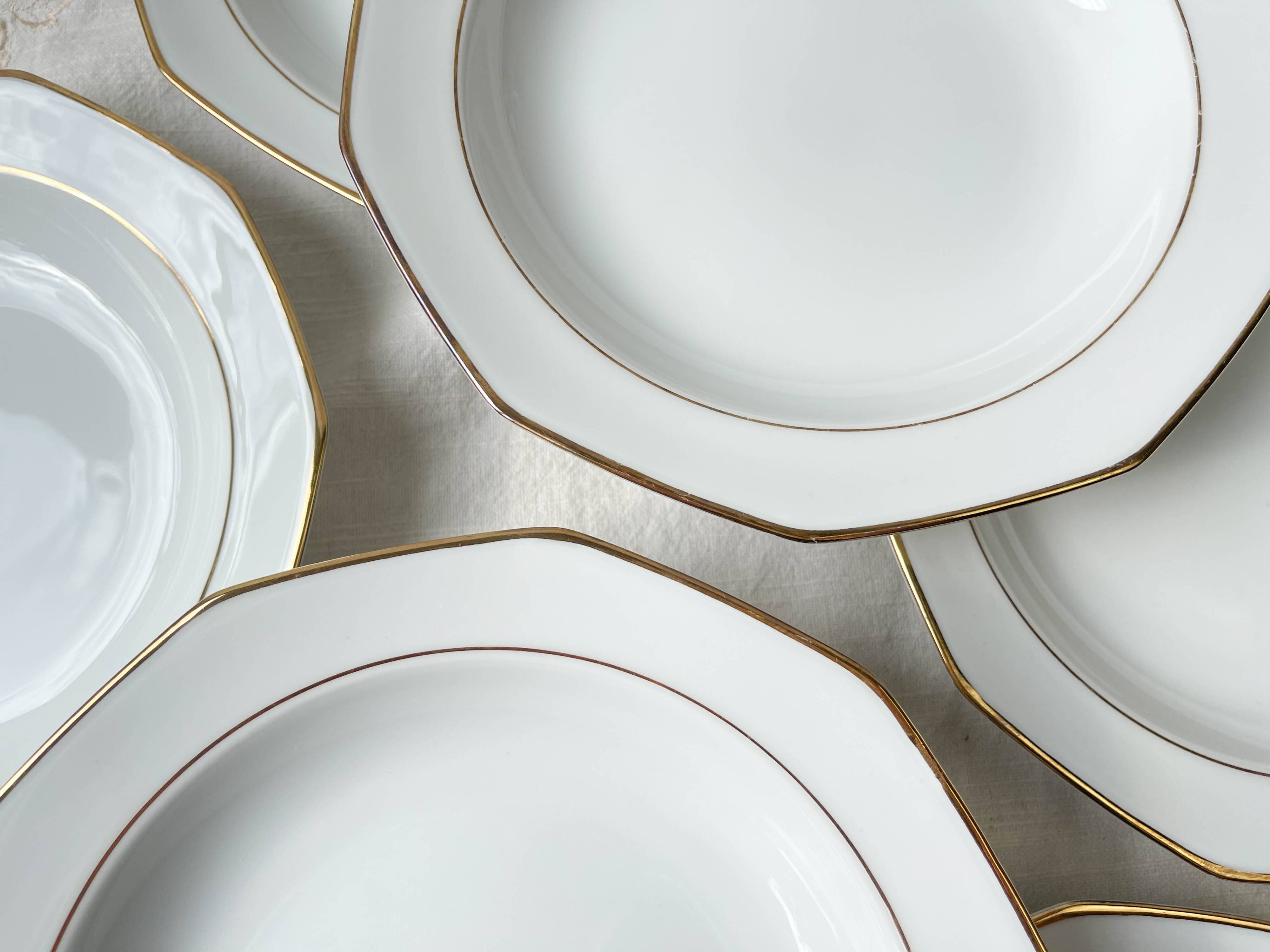 7 Winterling Marktleuthen Bavaria porcelain soup plates in white and gold
