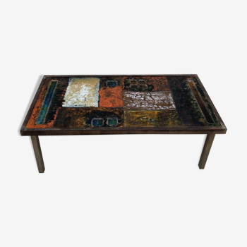 Coffee table in enamelled lava stone