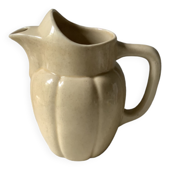 Old pitcher