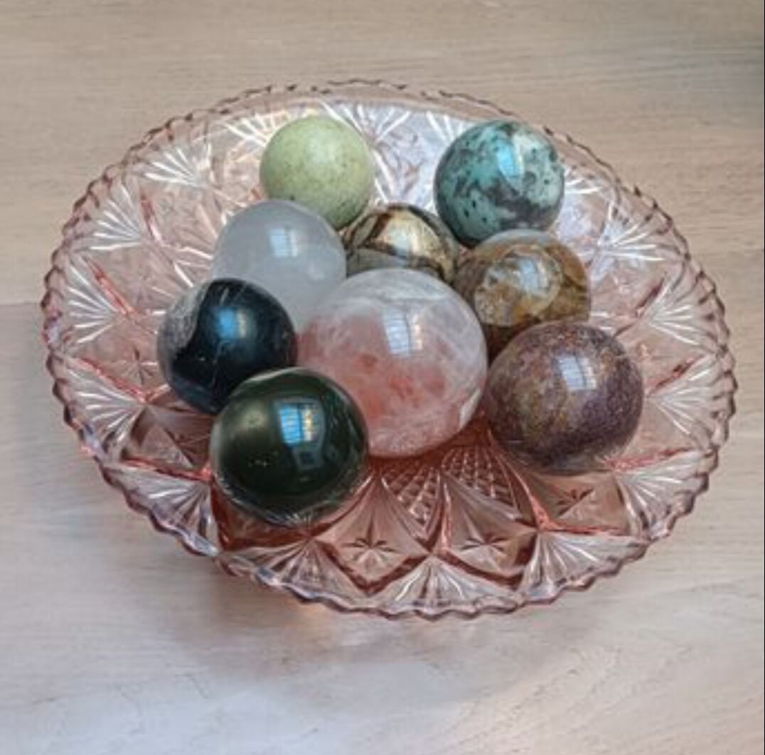 Art Deco carved pink plate