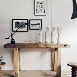 Artisanal workshop in solid wood