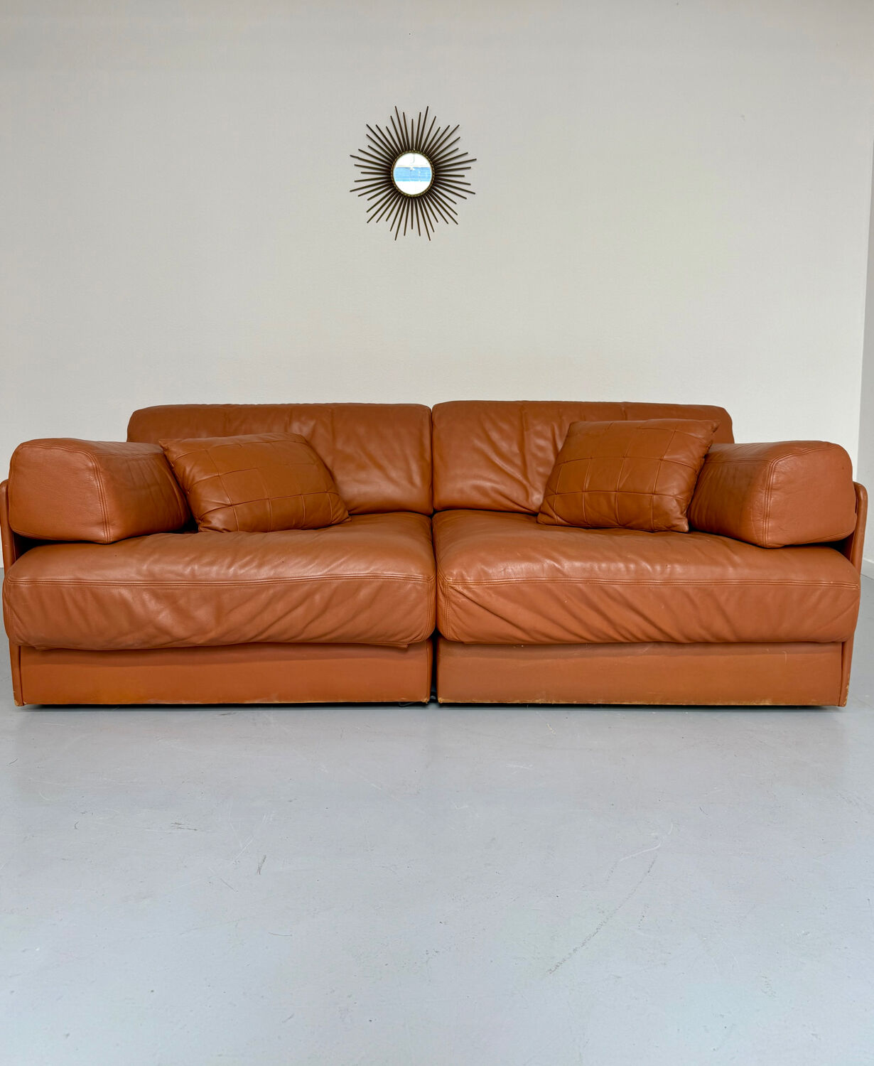 Camel leather 2-seater sofa design desede ds 76 vintage