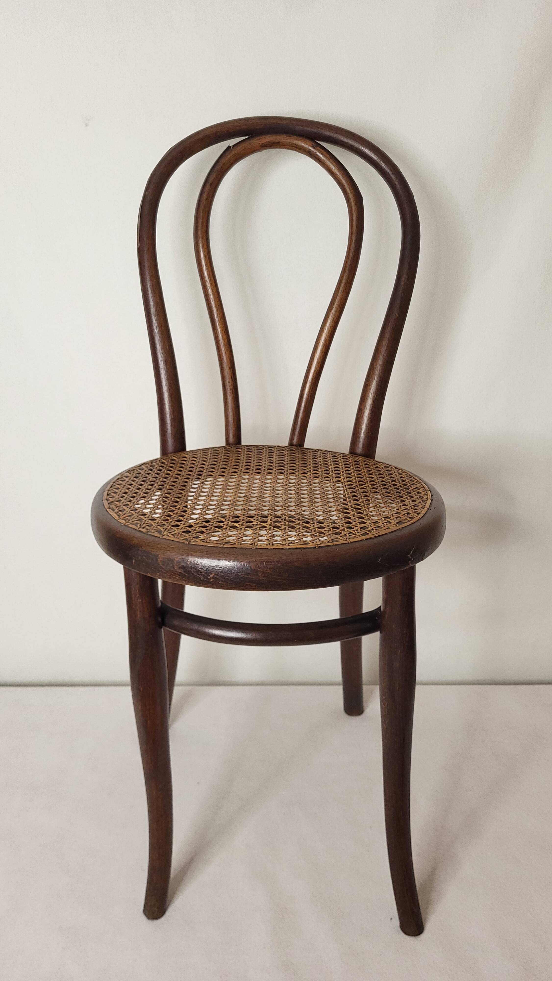 Thonet Chair No. 18 half