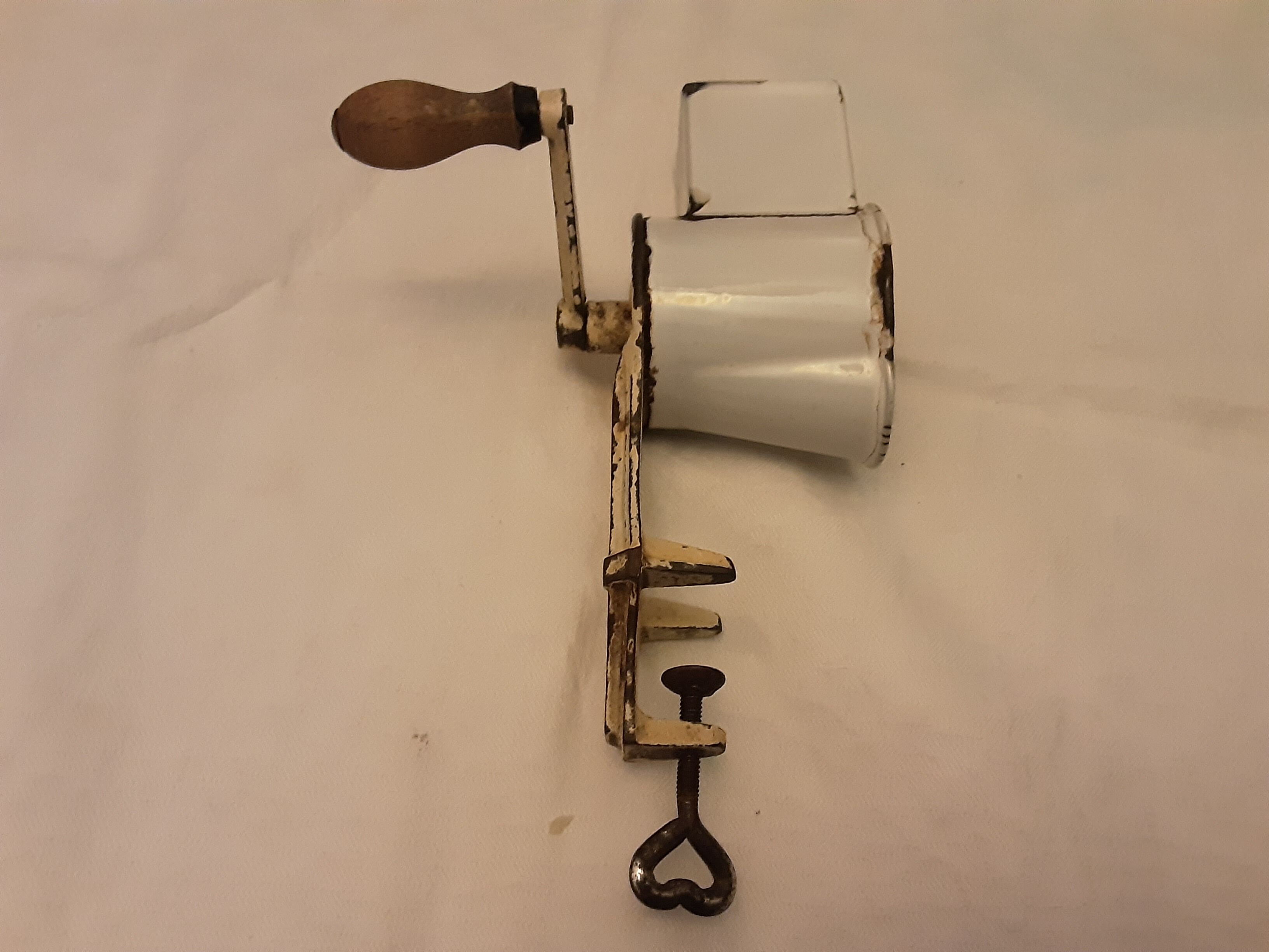 Cheese grinder Fripu 200 Germany