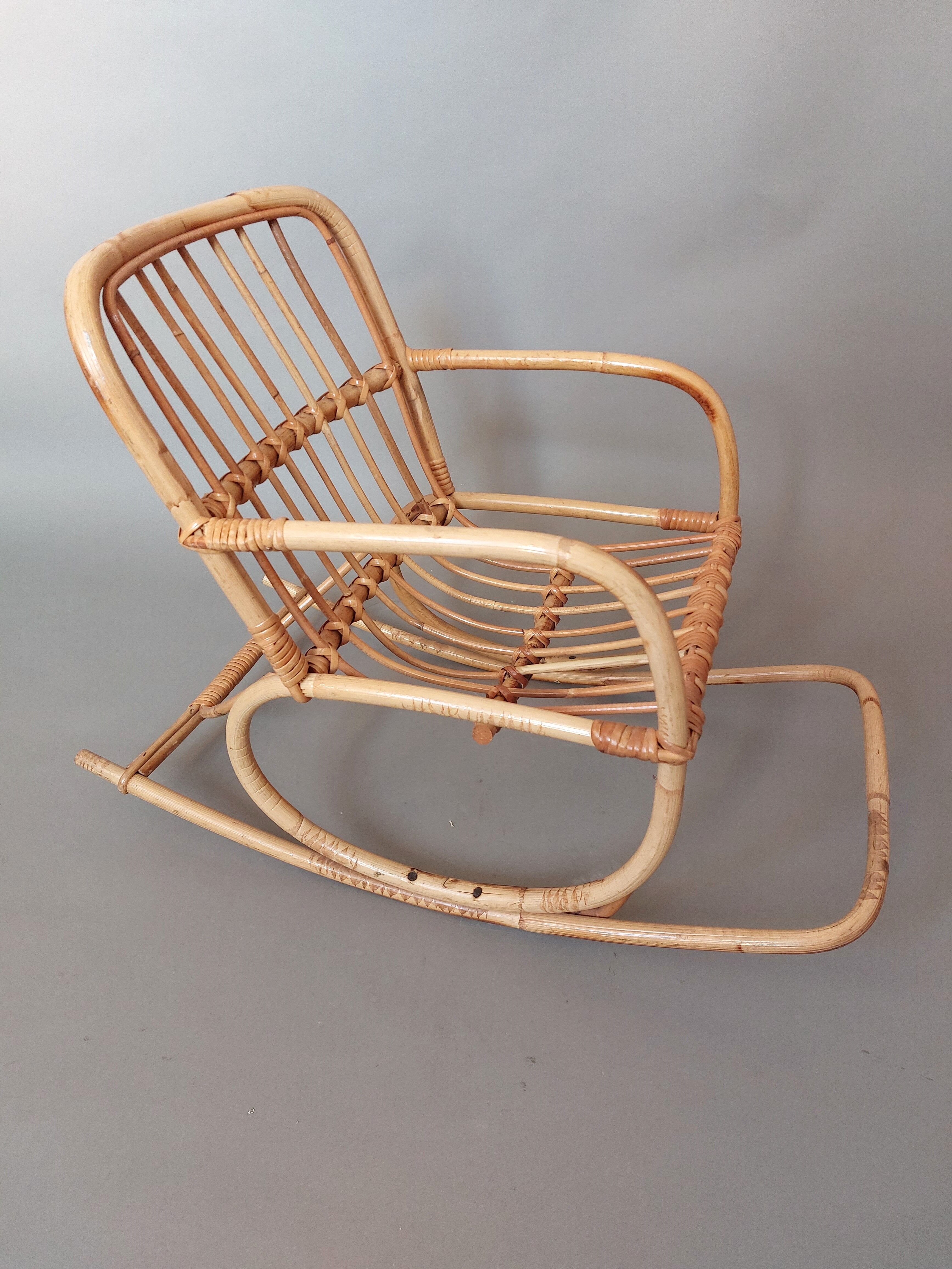 Rocking chair child rattan vintage