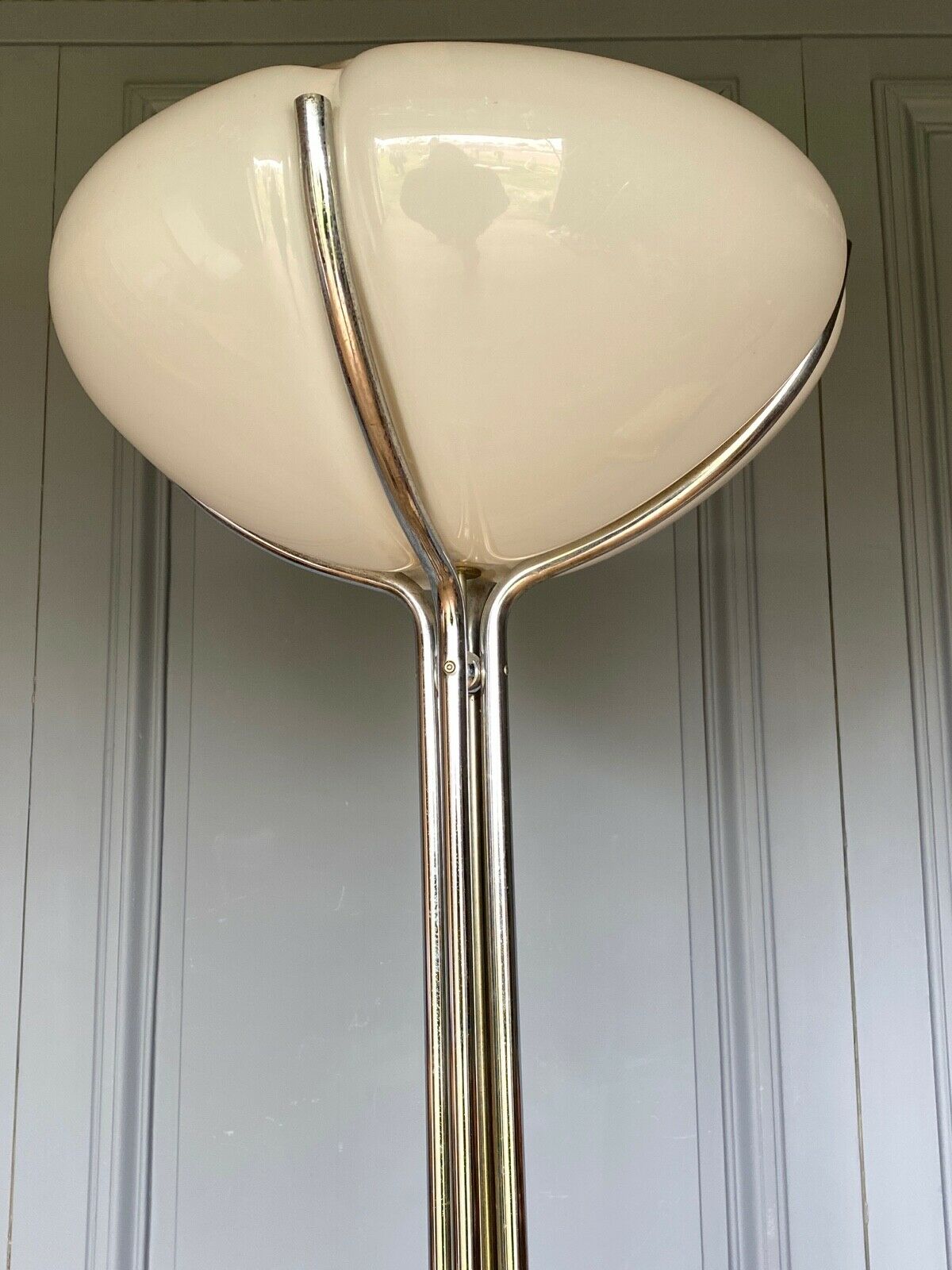Quadrifoglio floor lamp by Gae Aulenti for Harvey Guzzini 1974