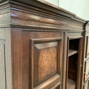 Renaissance style library in solid oak XX century