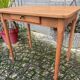 Petite table
