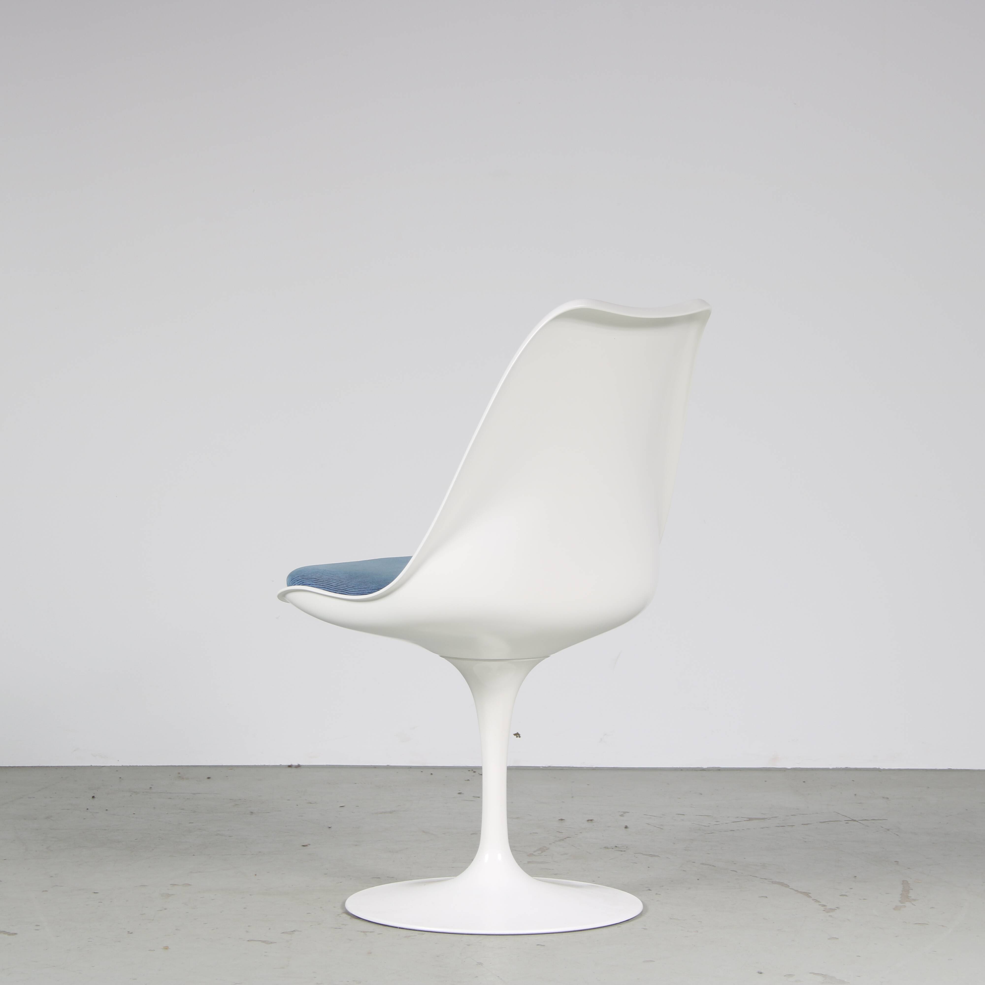 “Tulip” chairs by Eero Saarinen for Knoll International, USA 1960
