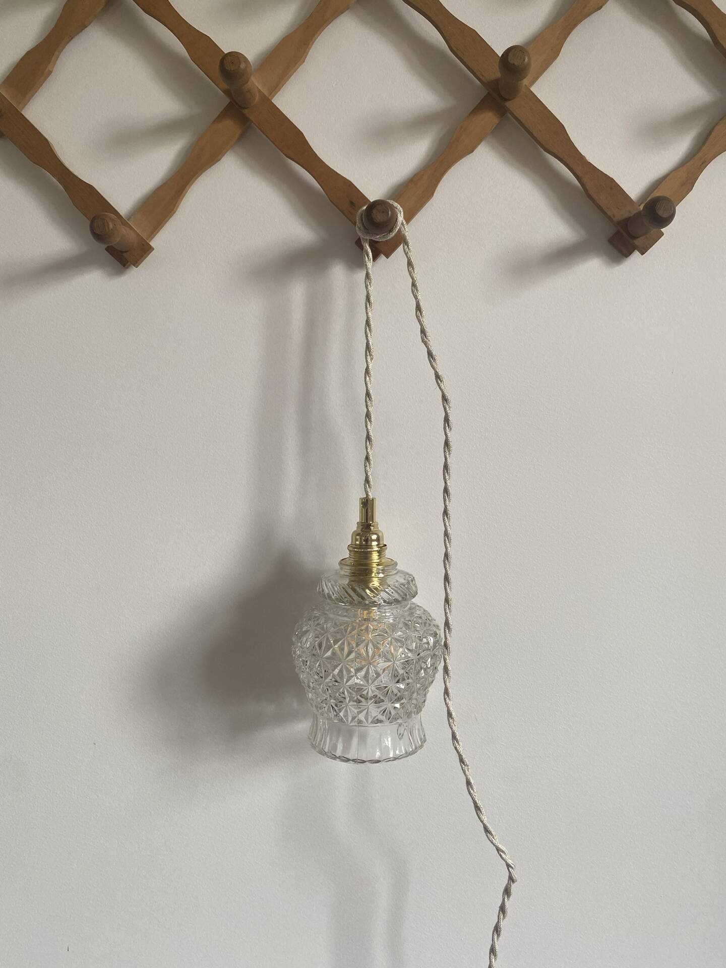 Baladeuse globe vintage en verre 