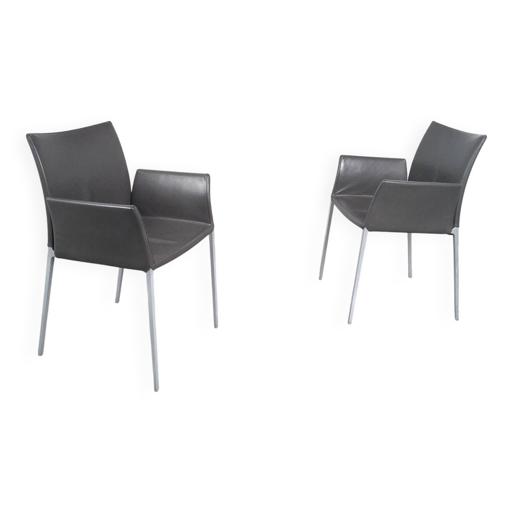 2 chaises à accoudoir Zanotta modèle Lia design de Roberto Barbieri