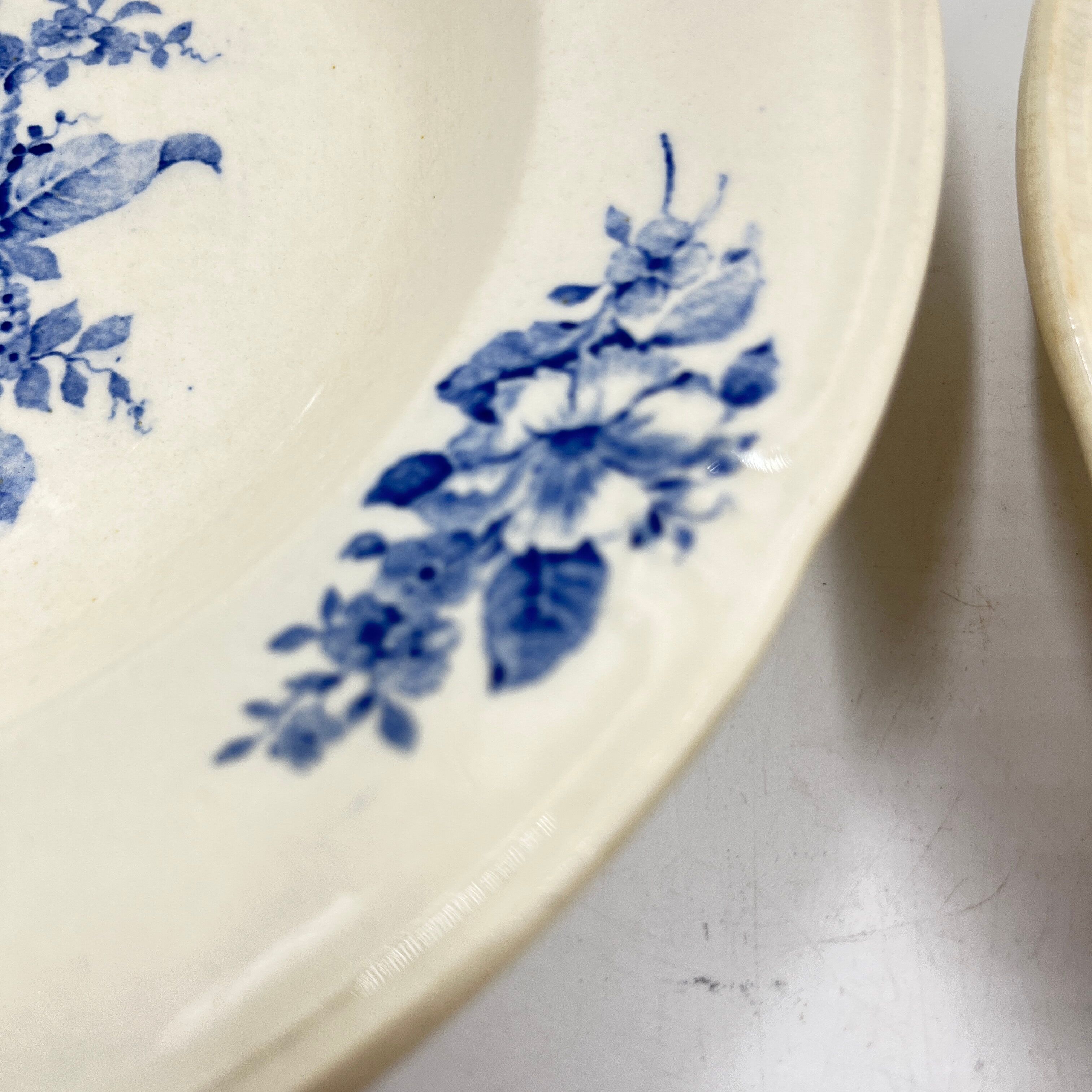Set of 20 plates Boch Frères décor Rhodia