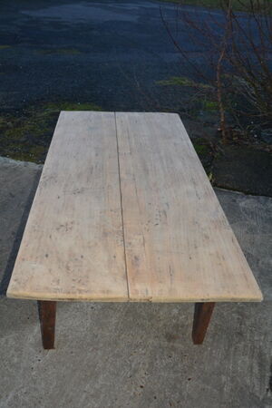 Table de ferme basse