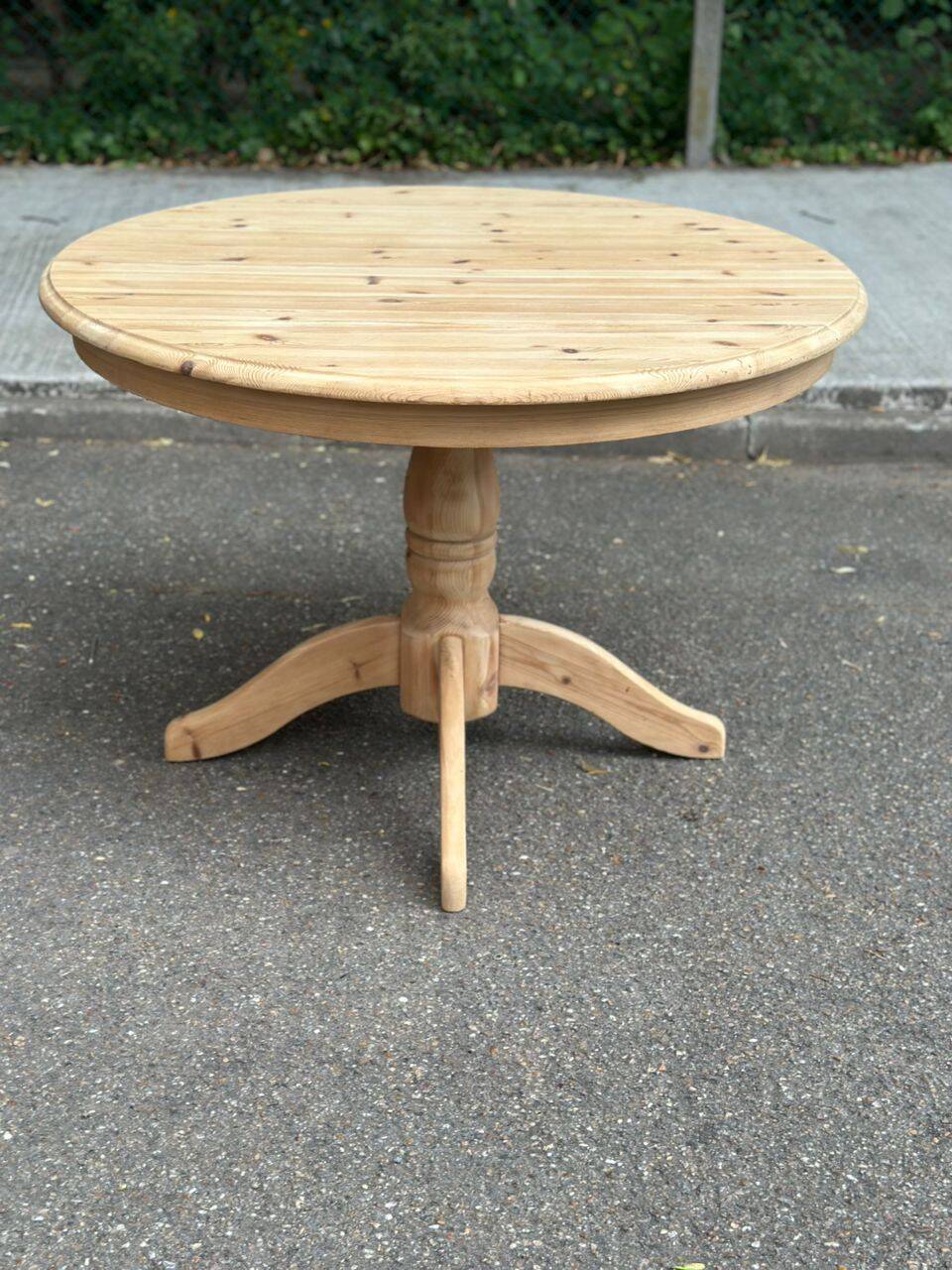 Table de repas ronde extensible en bois massif brut