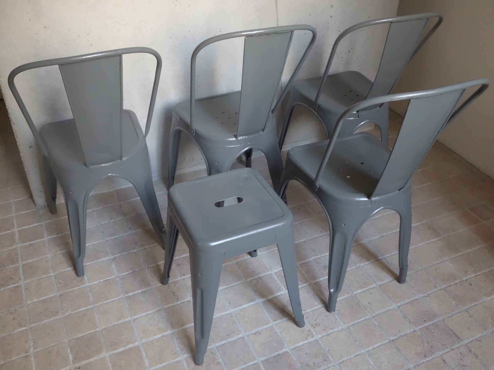 Suite Tolix chairs and stool 30-60