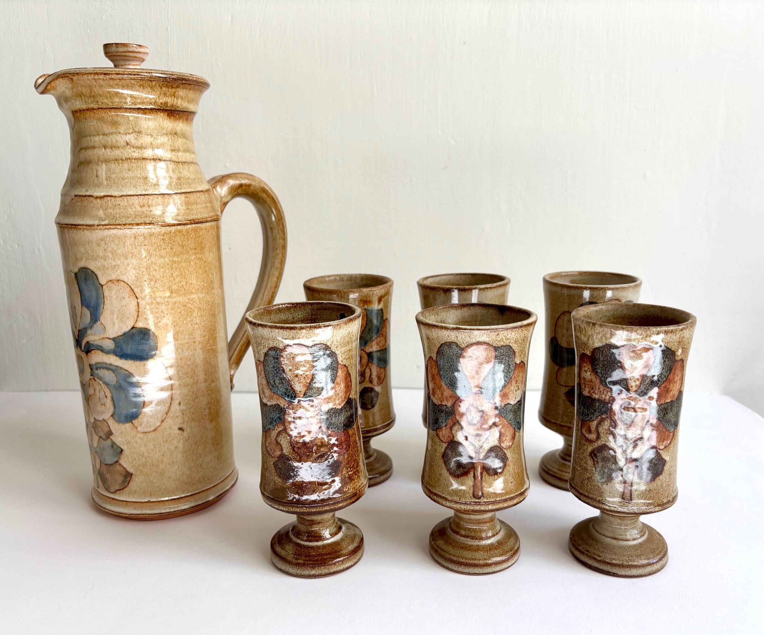 Vintage coffee set from the 1970s.