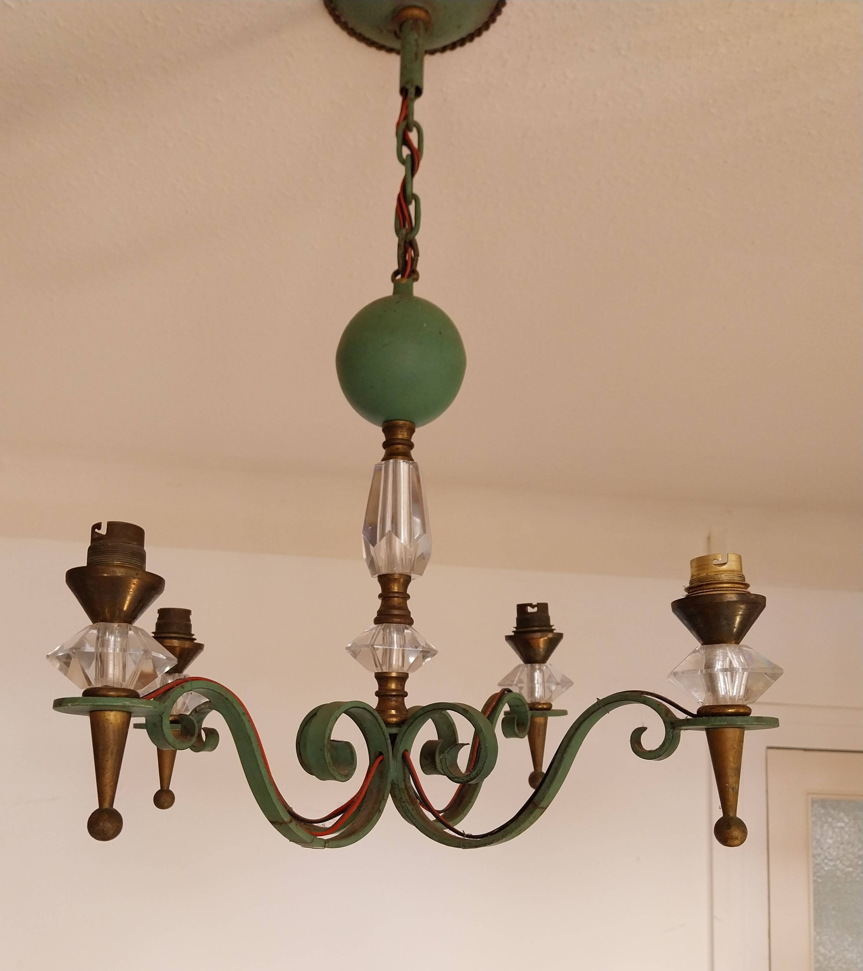 Lustre Art déco en fer forgé laiton et verre
