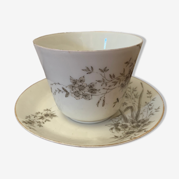 Déjeuner porcelaine tasse et sous coupe