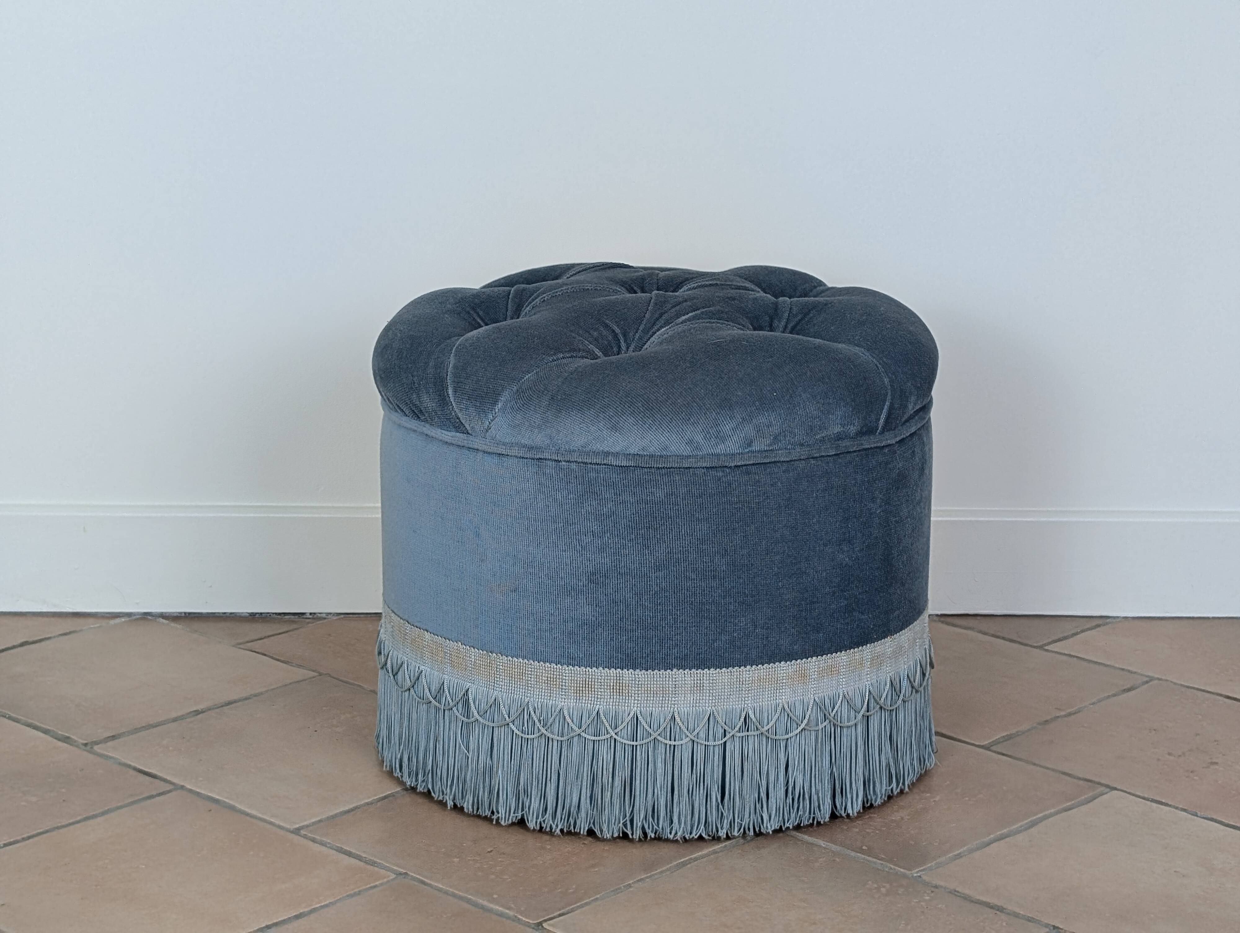Velvet pouf
