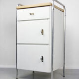 Armoires industrielles du milieu du siècle