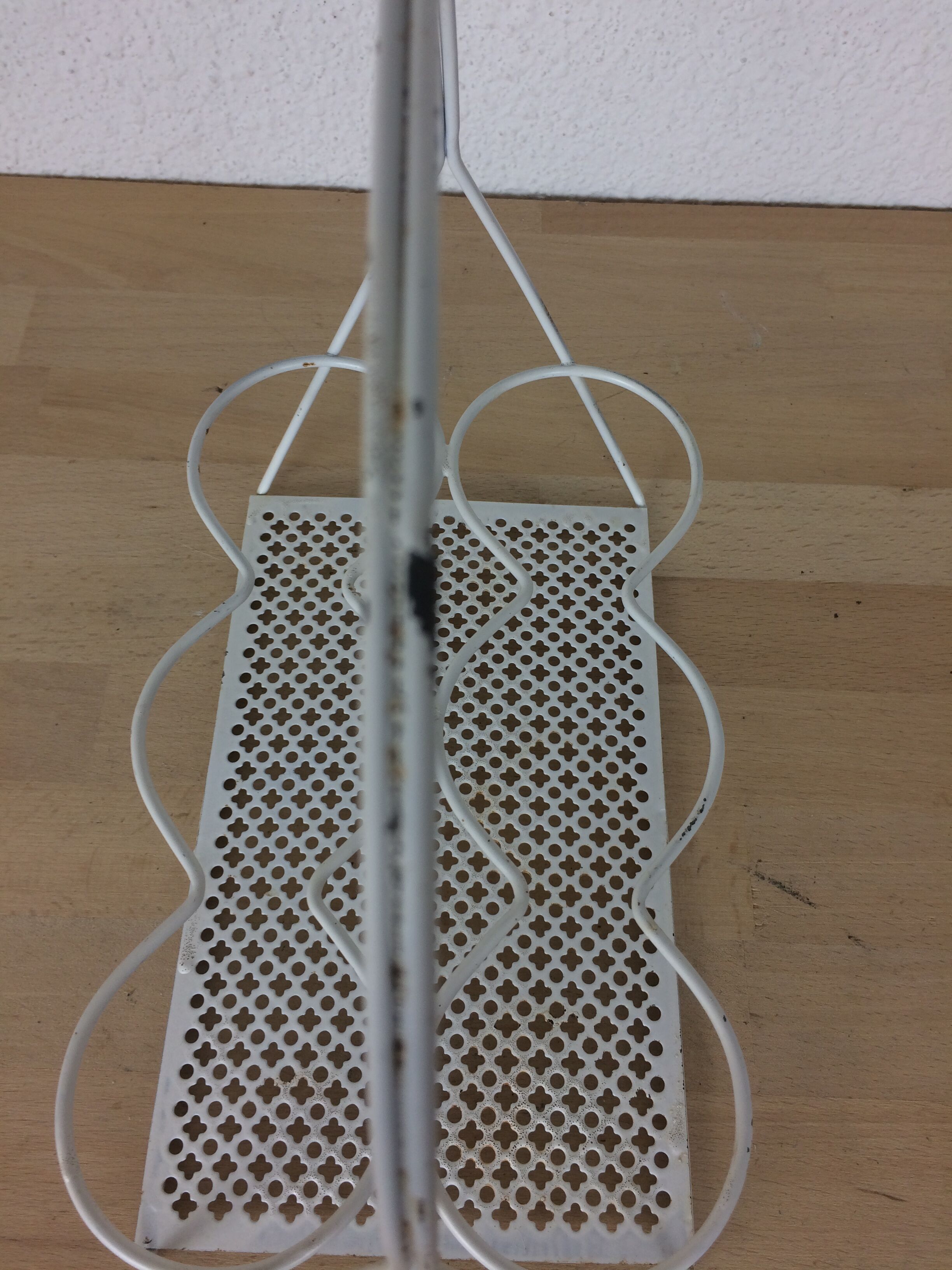 Tray wears cups perforated sheet metal, 50s