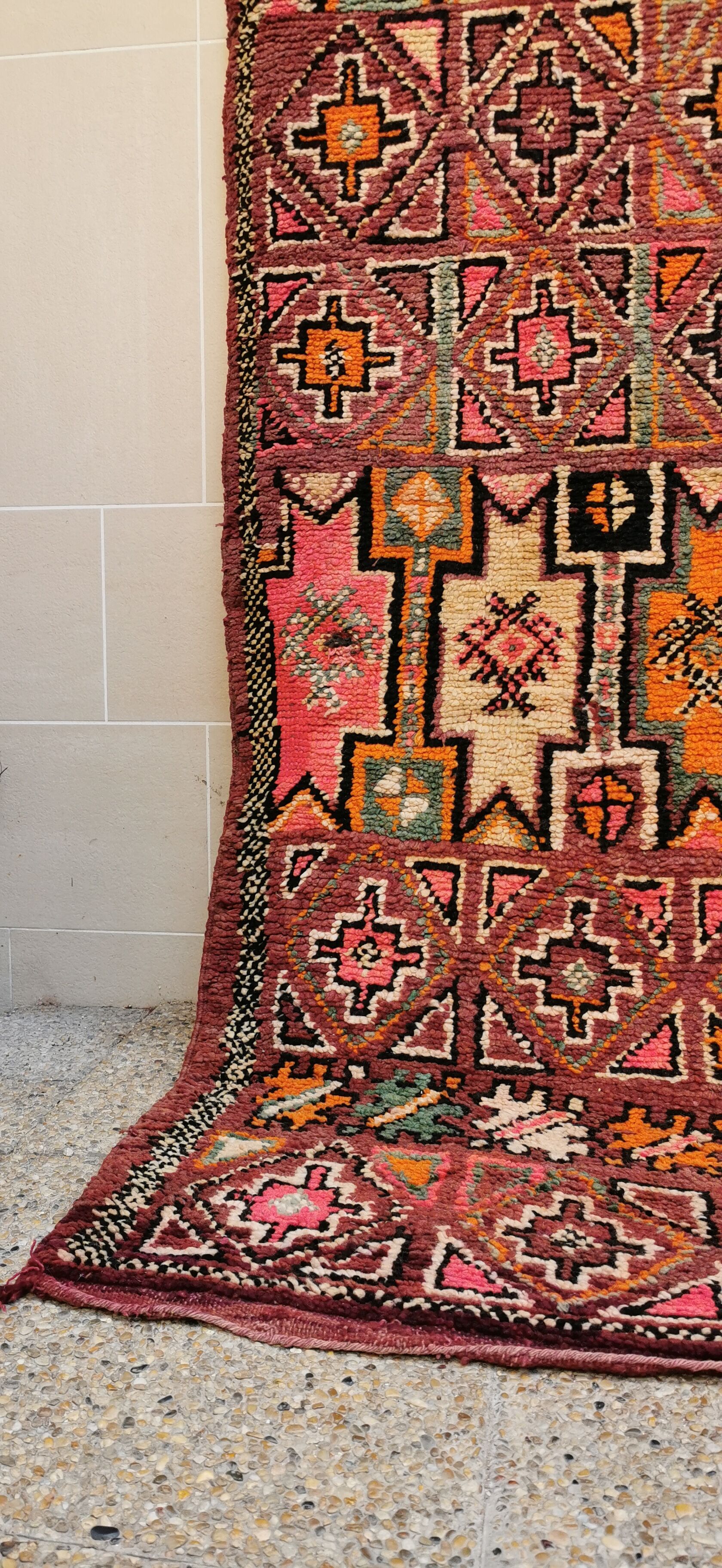Ancient Berber carpet boujaad, 294x170 cm