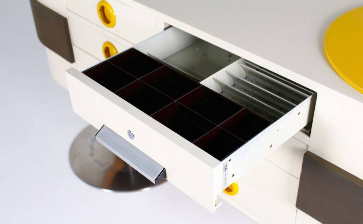 Counter Space Age Pop Art Style Raymond Loewy