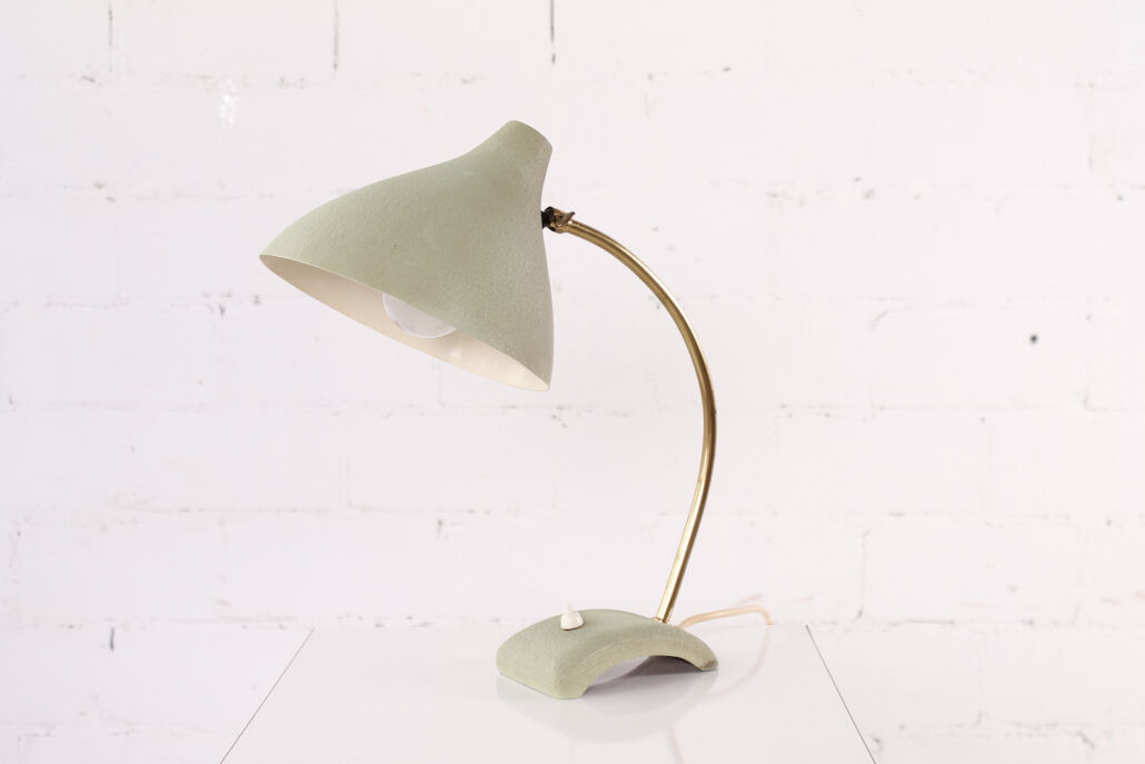 Brass and shrink paint table lamp from the 1950s