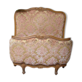 Bed style a half old trash