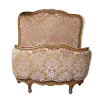 Bed style a half old trash