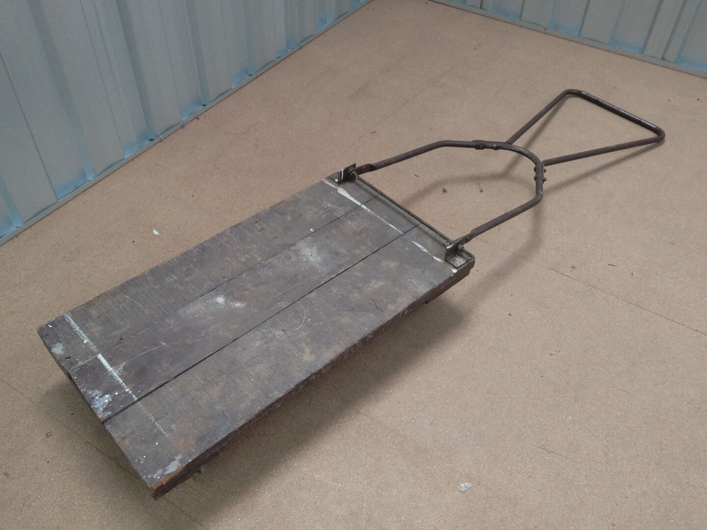 Old platform cart
