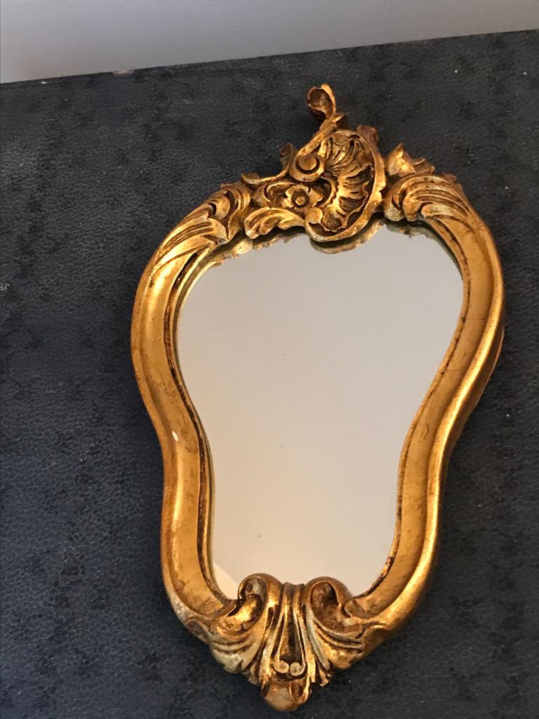 Golden mirror 19x34cm