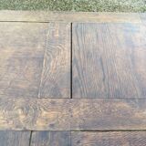 Farm table