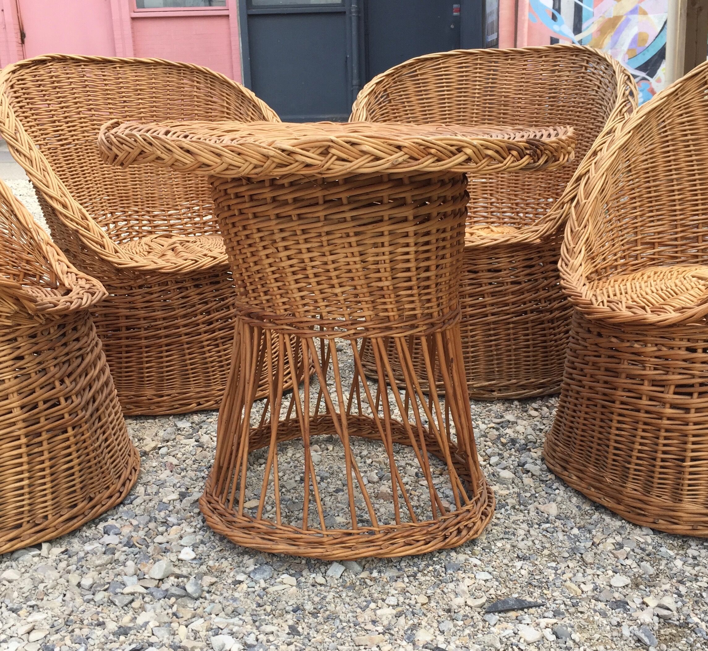 Wicker lounge