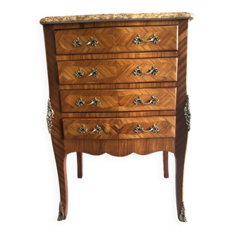 Small chest of drawers “between two”