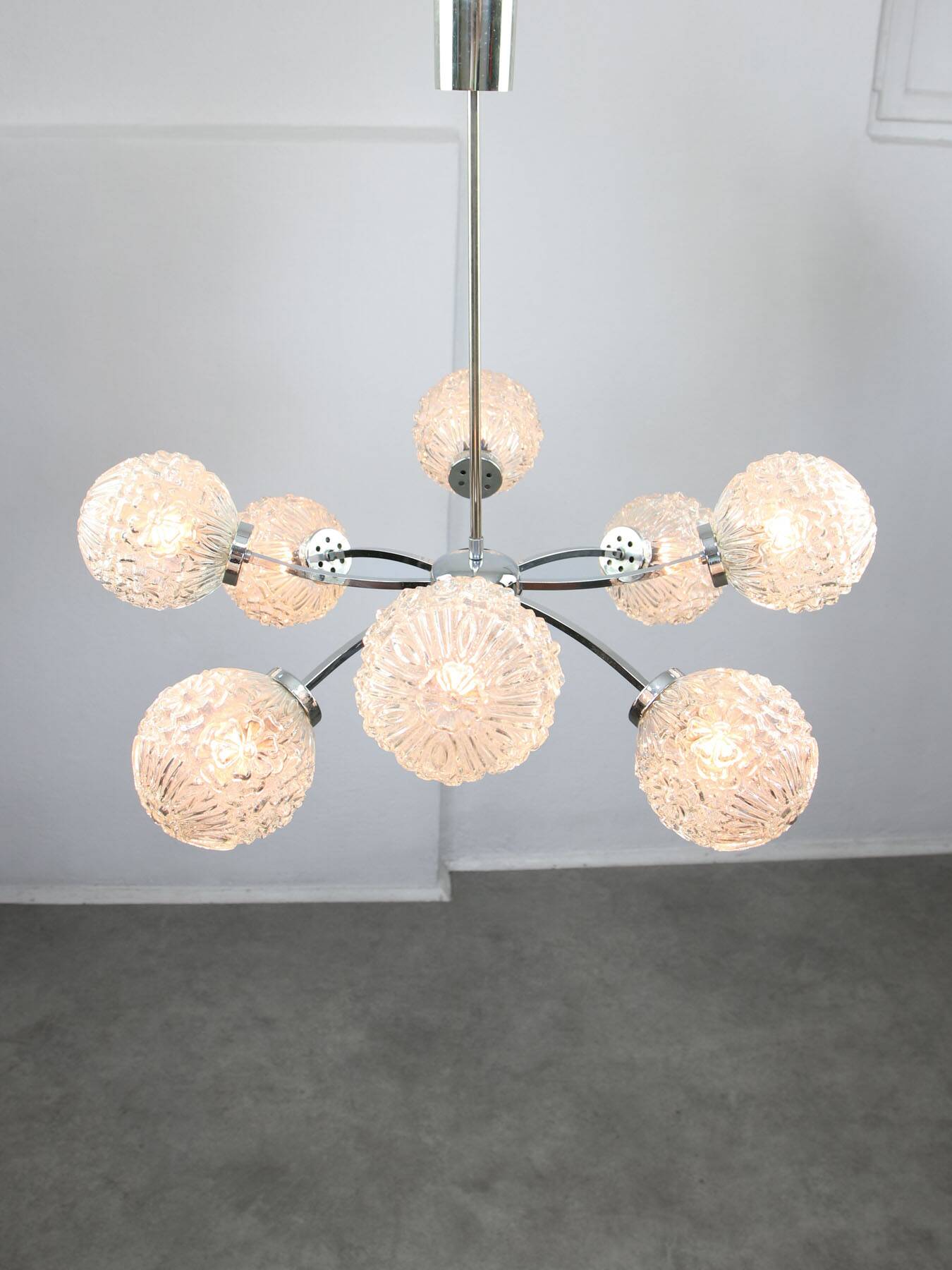 Mid-century Italian 8-Arm Chrome and Crystal Chandelier, 1960s
