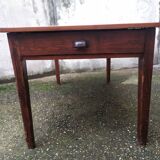 Farm table
