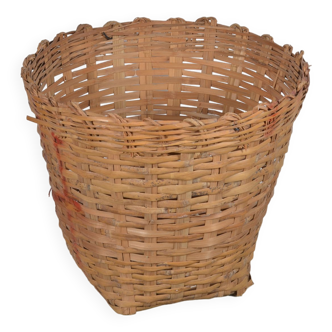 Woven bamboo basket