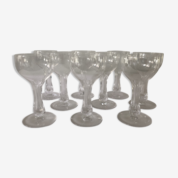 Suite 9 Portieux Crystal champagne flutes, France